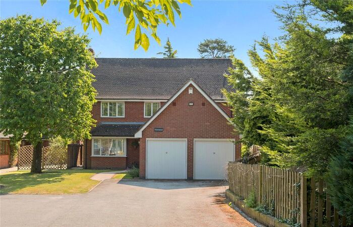 4 Bedroom Detached House For Sale In New Road, Norton Lindsey, Warwick, Warwickshire, CV35