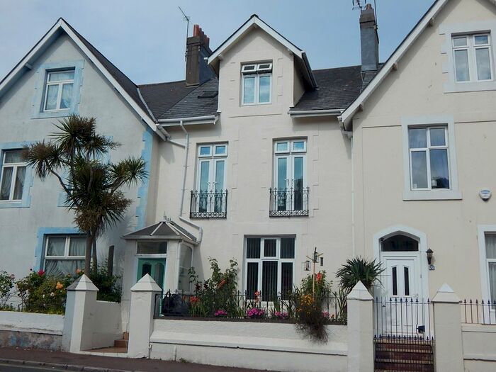 1 Bedroom Flat To Rent In Belgrave Road, Torquay, TQ2