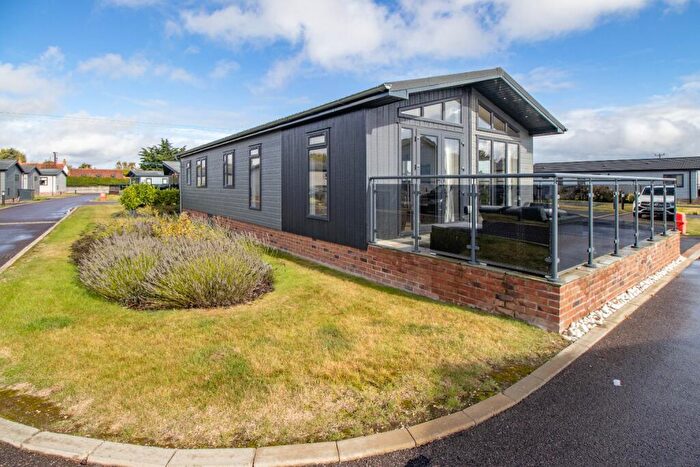 3 Bedroom Lodge For Sale In Creake Road, Burnham Market, King's Lynn, Norfolk, PE31