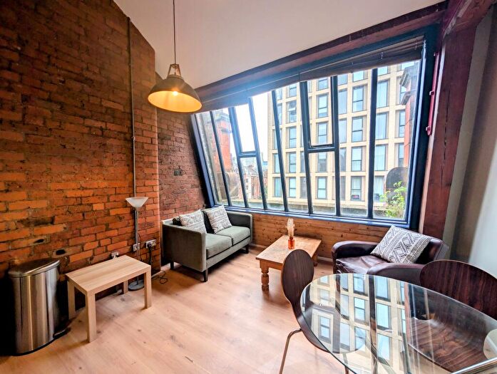 3 Bedroom Apartment To Rent In Cotton Mill, City Centre, M1