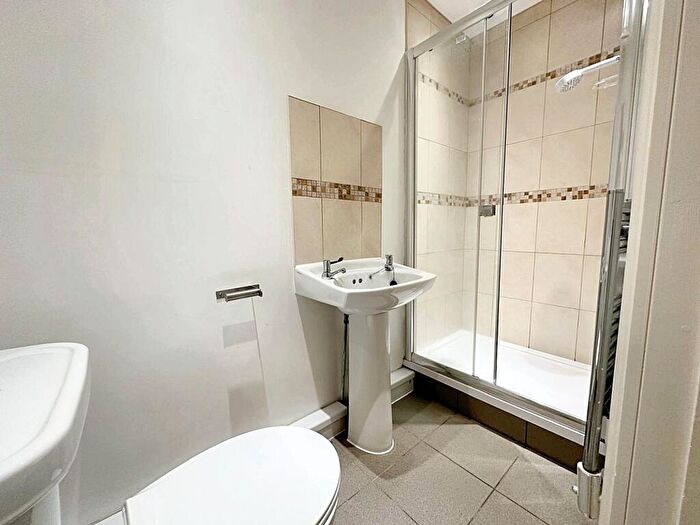 1 Bedroom Flat To Rent In Stow Hill, Newport, NP20
