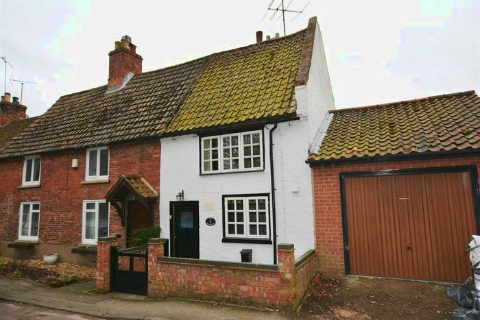 3 Bedroom Cottage To Rent In New Road, Oxton, Southwell, NG25