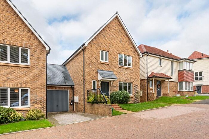 3 Bedroom Detached House For Sale In Anchor Avenue, Scaynes Hill, RH17