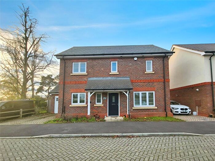 3 Bedroom Detached House For Sale In Brookers Hill, Shinfield, Reading, RG2