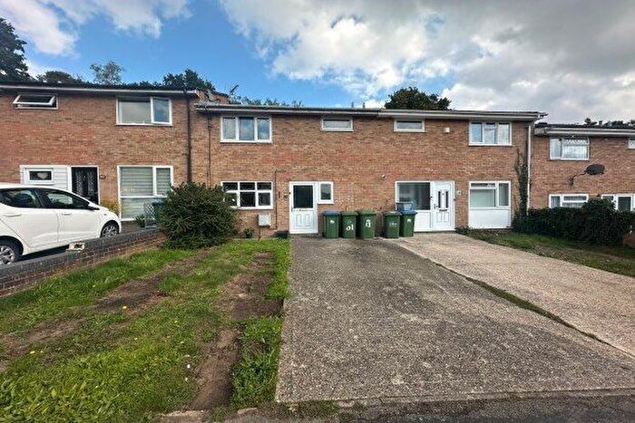 3 Bedroom Property To Rent In Warbler Close, Southampton, SO16