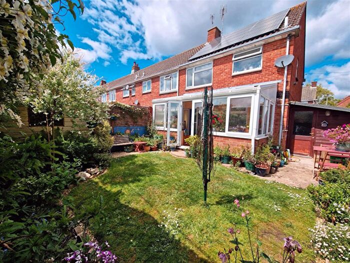 2 Bedroom End Of Terrace House For Sale In Gore Cross Way, Bridport, DT6