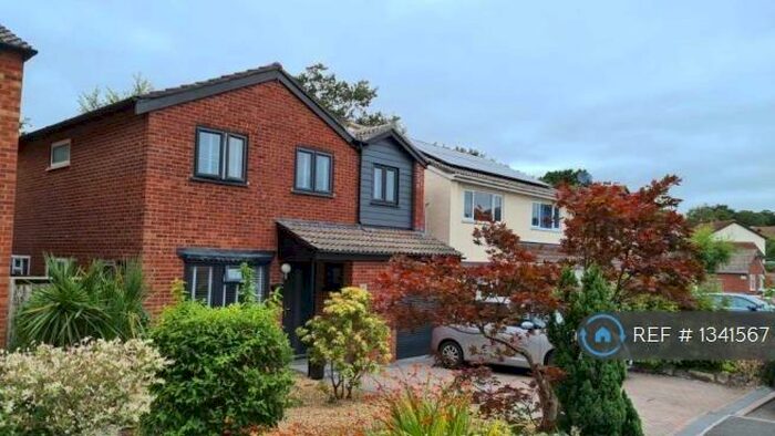 4 Bedroom Detached House To Rent In Evergreen Close, Exmouth, EX8