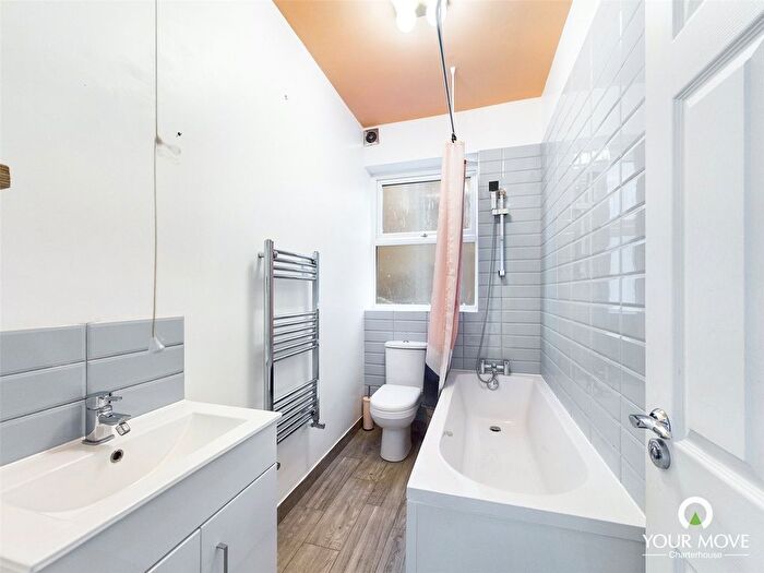 2 Bedroom Flat To Rent In Athelstan Road, Margate, Kent, CT9