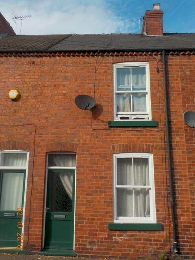 3 Bedroom Property To Rent In York Road, Shirebrook, Mansfield NG20