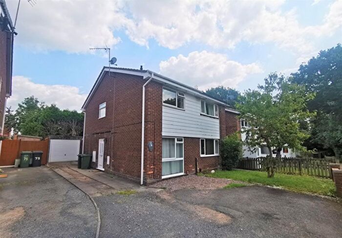 2 Bedroom Semi-Detached House To Rent In Donnington Close, Church Hill, Redditch, B98