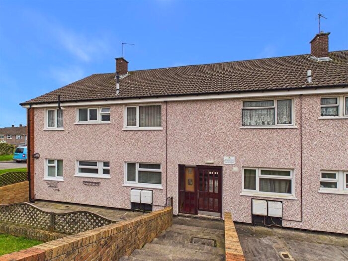 2 Bedroom House To Rent In Sherbourne Close, Bristol, BS15