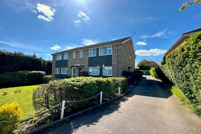 2 Bedroom Flat To Rent In Jubilee Court, Southampton, SO30