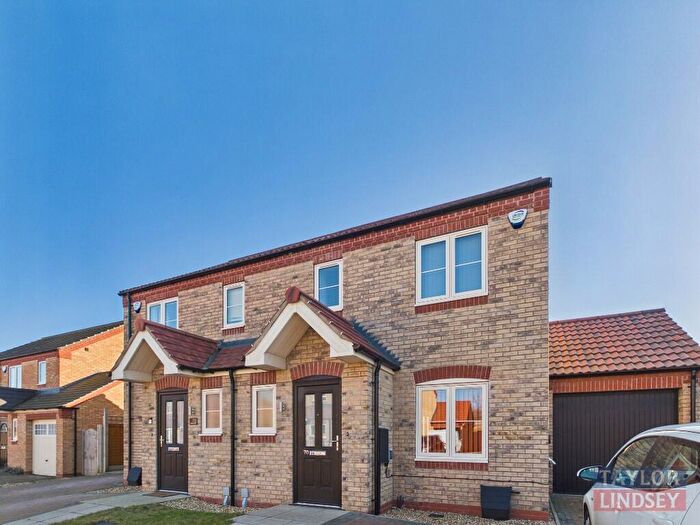 3 Bedroom Semi Detached House To Rent In Flavian Road, Lincoln, Lincolnshire, LN2