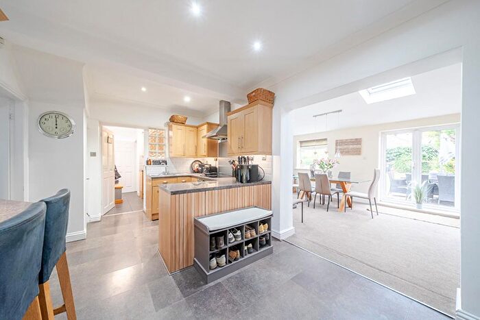 3 Bedroom Semi-Detached House For Sale In York Road, Monk Fryston, LS25