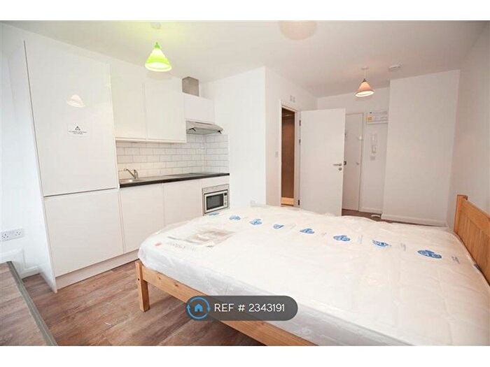 Studio To Rent In Madison Heights, Hounslow, TW3