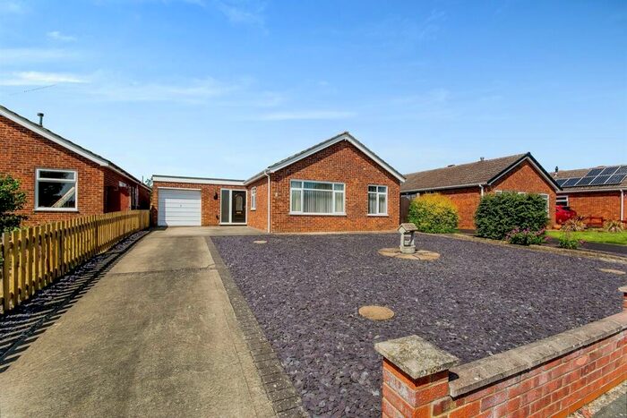 3 Bedroom Detached Bungalow For Sale In Kirkdale Close, Leasingham, Sleaford, NG34