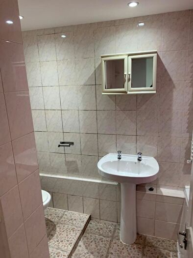 1 Bedroom Flat For Sale In Dorset Road, London, N15