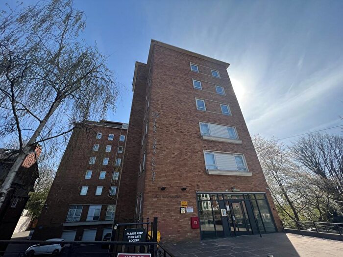 1 Bedroom Flat For Sale In Apartment, The New Alexandra Court, Woodborough Road, Nottingham, NG3