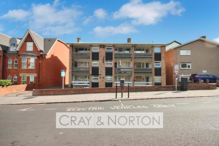 1 Bedroom Flat For Sale In Outram Road, East Croydon, CR0