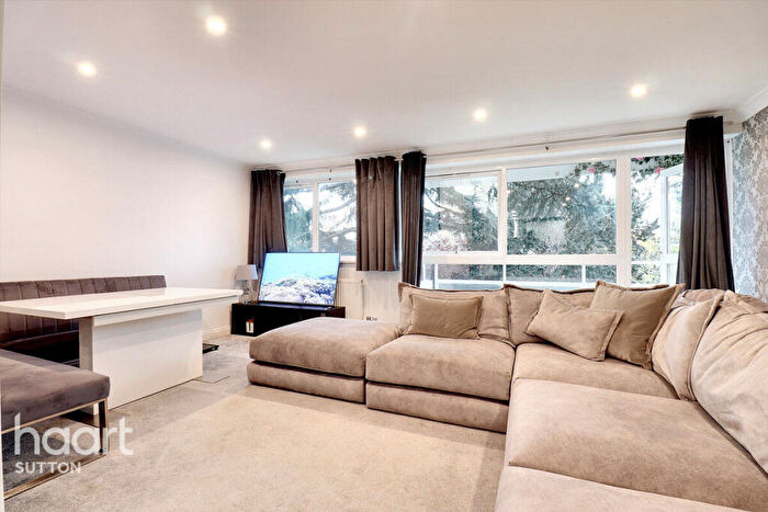 2 Bedroom Apartment To Rent In Brighton Road, Sutton, SM2