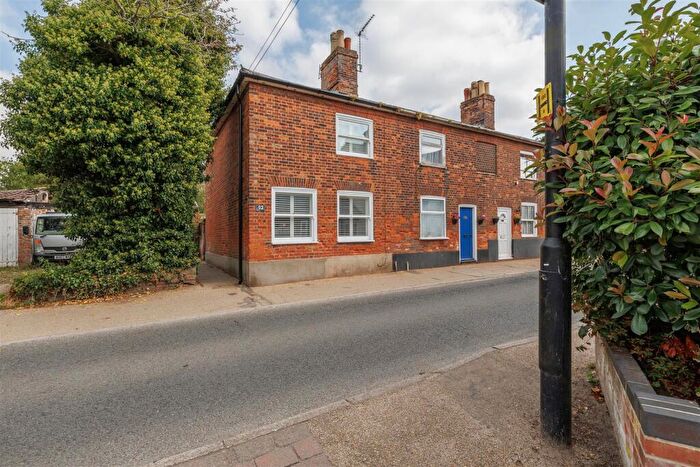 2 Bedroom End Of Terrace House For Sale In Northgate, Beccles, NR34