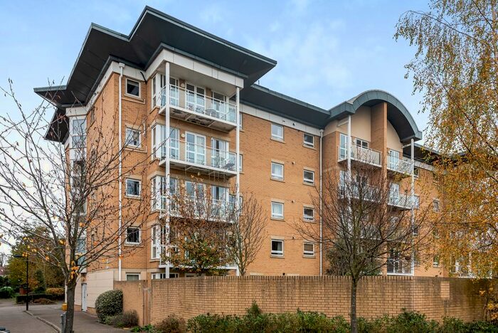 2 Bedroom Flat To Rent In Wheeler Place, Bromley BR2