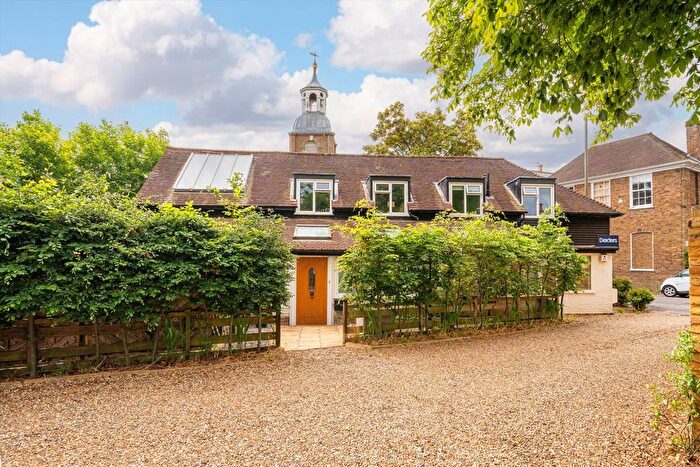 5 Bedroom Property To Rent In Church Street, Lower Sunbury, TW16