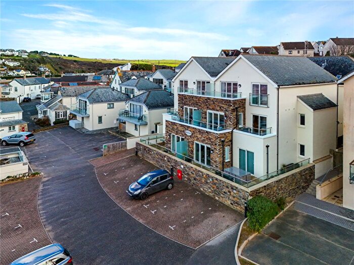2 Bedroom Flat For Sale In Beach Road, Porth, Newquay, Cornwall, TR7