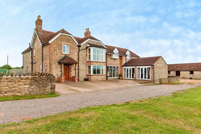 5 Bedroom Detached House For Sale In Wincanton, BA9