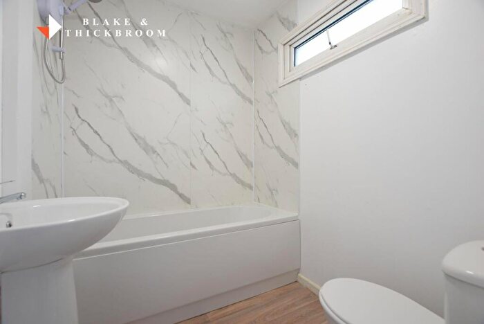 2 Bedroom Detached Bungalow For Sale In Brooklands Gardens, Jaywick, CO15