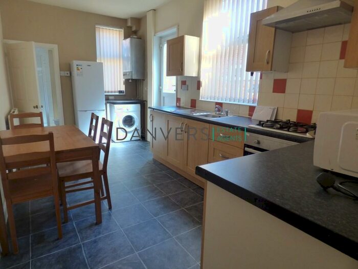 4 Bedroom Terraced House To Rent In Equity Road, Leicester, LE3