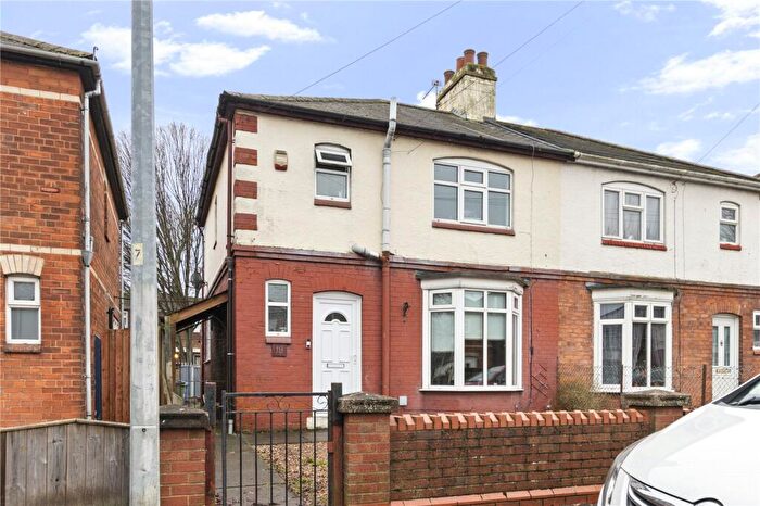 3 Bedroom Semi Detached House For Sale In Sutcliffe Ave, Grimsby, North East Lincs, DN33