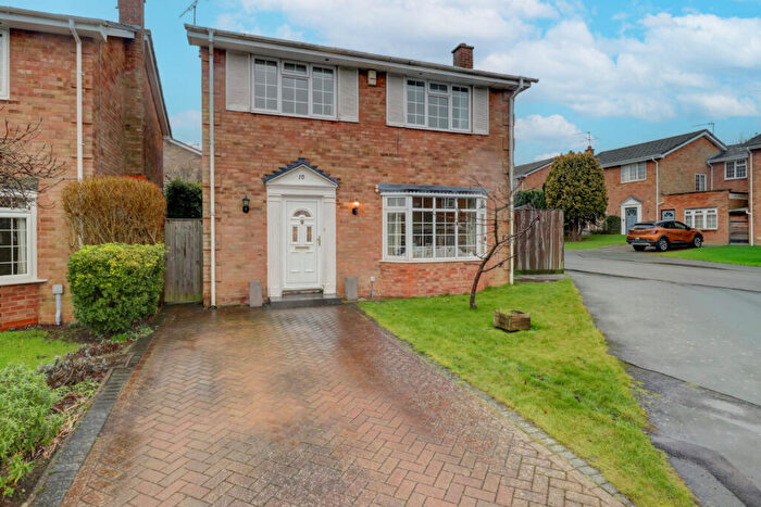 4 Bedroom Detached House For Sale In Taplin Way, Penn, High Wycombe, Buckinghamshire, HP10
