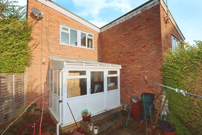3 Bedroom Terraced House For Sale In Blackstock Road, Sheffield, South Yorkshire, S14