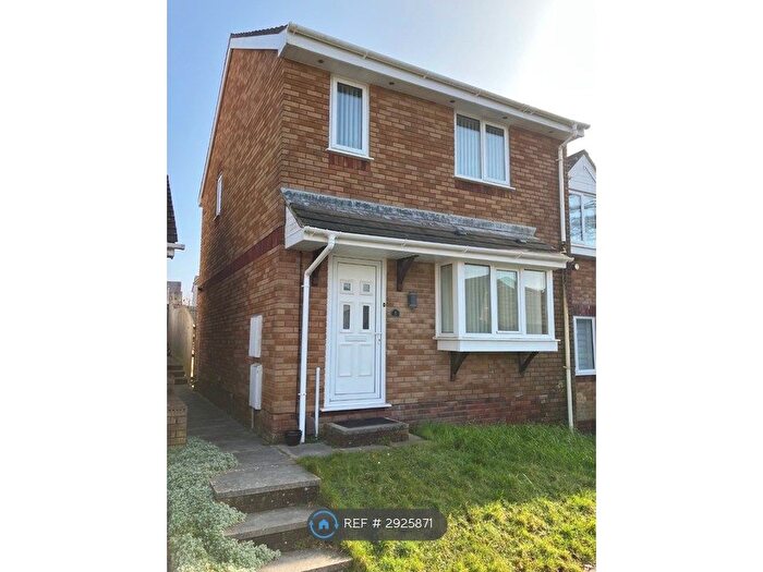 3 Bedroom Semi Detached House To Rent In Hallett Close, Latchbrook, Saltash, PL12