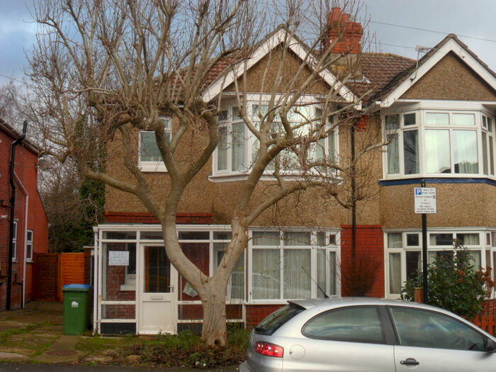 5 Bedroom House To Rent In Granby Grove, SO17