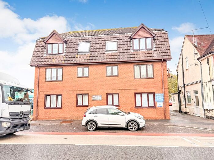 1 Bedroom Flat For Sale In Flat Clifton Court, Lymington Road, New Milton, Hampshire, BH25