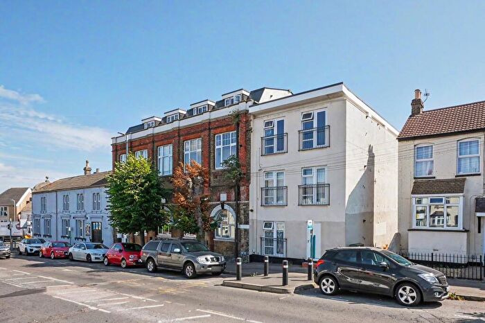 1 Bedroom Property For Sale In Rock Avenue, Gillingham, ME7