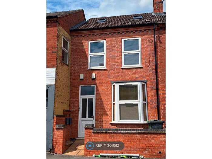 1 Bedroom Flat To Rent In Broad Street, Loughborough, LE11