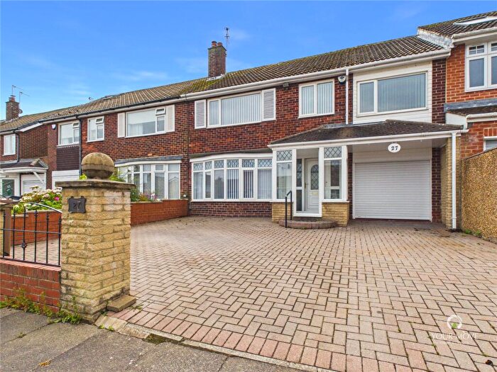 4 Bedroom Semi-Detached House To Rent In Woodburn Square, Whitley Bay, Tyne And Wear, NE26
