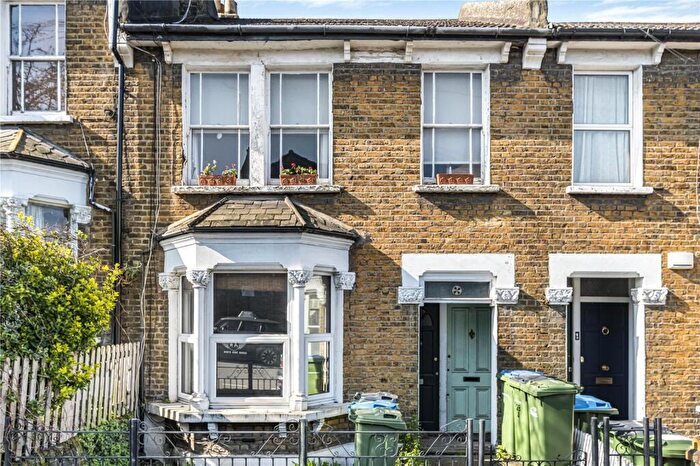 1 Bedroom Apartment To Rent In Fairthorn Road, London, SE7