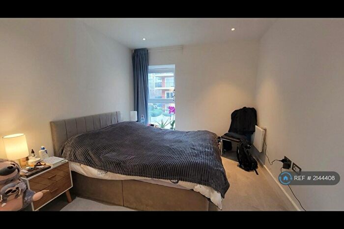 1 Bedroom Flat To Rent In Beaufort Square, London, NW9
