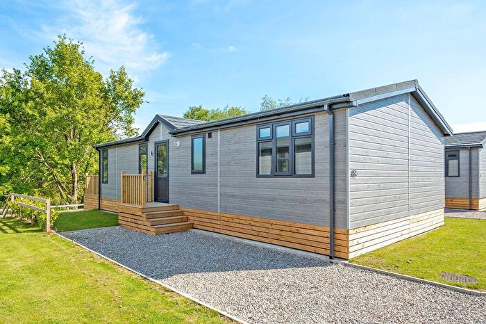 2 Bedroom Lodge For Sale In Sheriff Hutton Road, Strensall, York, YO32