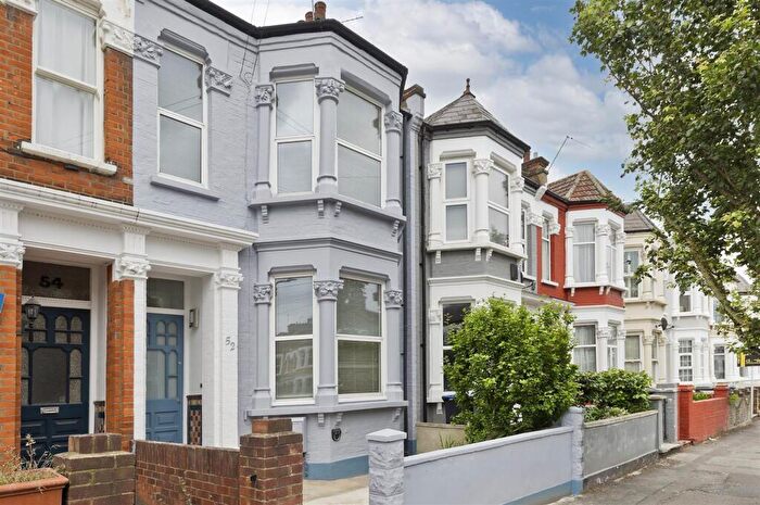 4 Bedroom Terraced House For Sale In Buchanan Gardens, Kensal Rise, NW10