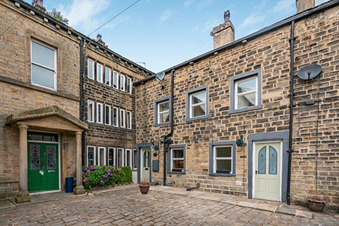 4 Bedroom Terraced House For Sale In 'Yorkstone', The Hollins, Triangle, HX6