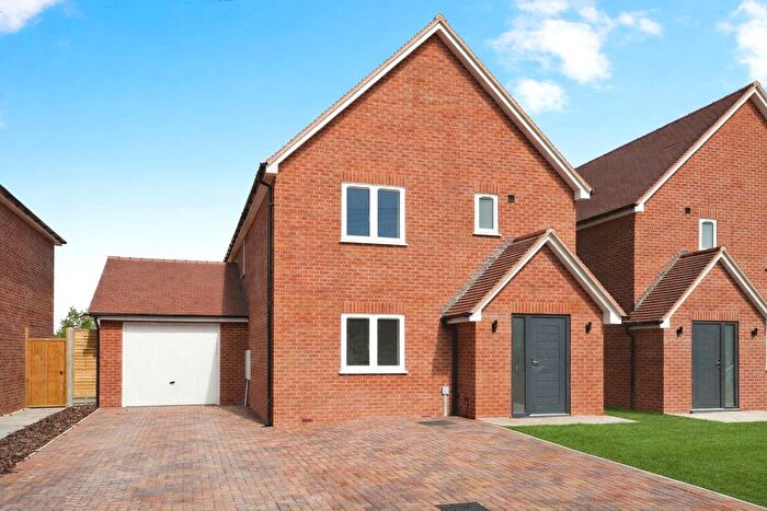 3 Bedroom Detached House For Sale In Weston Road, Bretforton, Evesham, Worcestershire, WR11