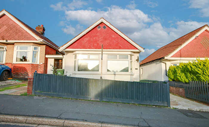 2 Bedroom Detached Bungalow For Sale In Midanbury! No Forward Chain! Extended!, SO18