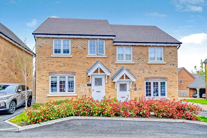 3 Bedroom Semi Detached House For Sale In Hammer Mill Lane, Sturminster Newton, DT10