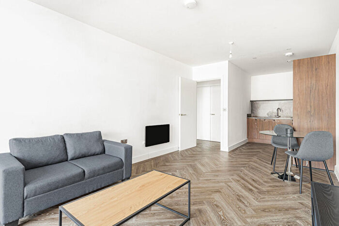 1 Bedroom Apartment To Rent In Gunsmith House, Price Street, Birmingham City Centre, B4