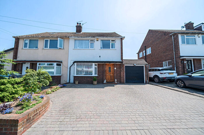 3 Bedroom Semi-Detached House For Sale In Saxon Road, Hawley, Dartford, Kent, DA2